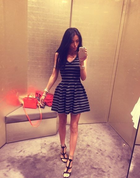 Девушка, ищу мужчину для куни и не только Девушка, ищу мужчину для куни и не только