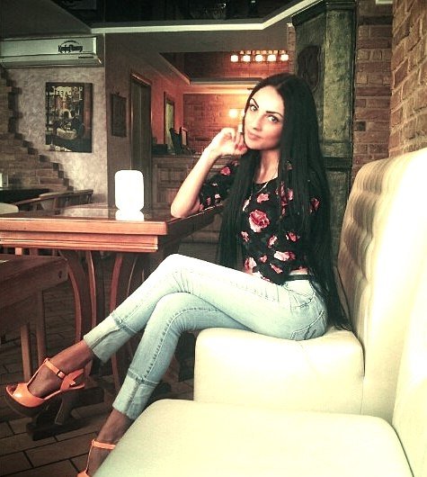 Девушка, ищу мужчину для куни и не только Девушка, ищу мужчину для куни и не только